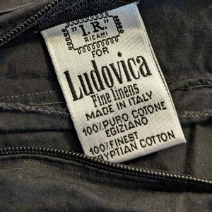 Italian Fine Linen 100% Cotton Oversized Sq Euro Sham Black  & White Embriordery